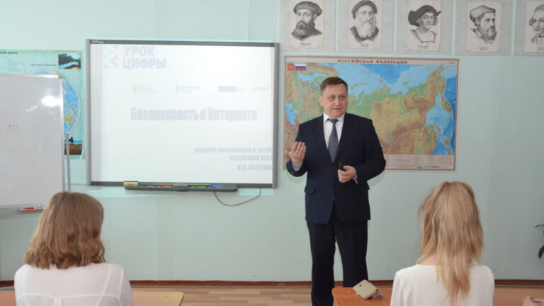 Максим Костенко о цифровизации, «Сферуме» и искусственном интеллекте в школе