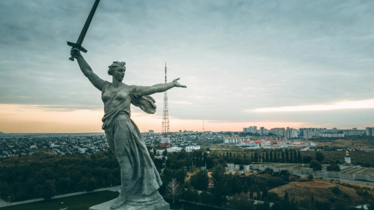 Россия — наша Родина: методические материалы и разработки к урокам