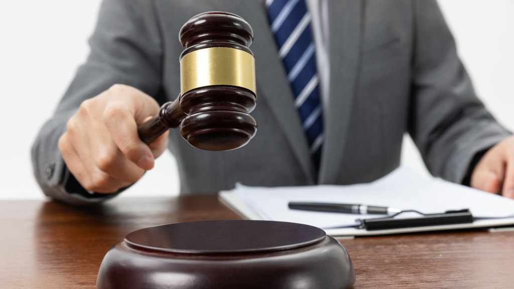 Суд запретил распространять информацию о продаже ответов на ЕГЭ