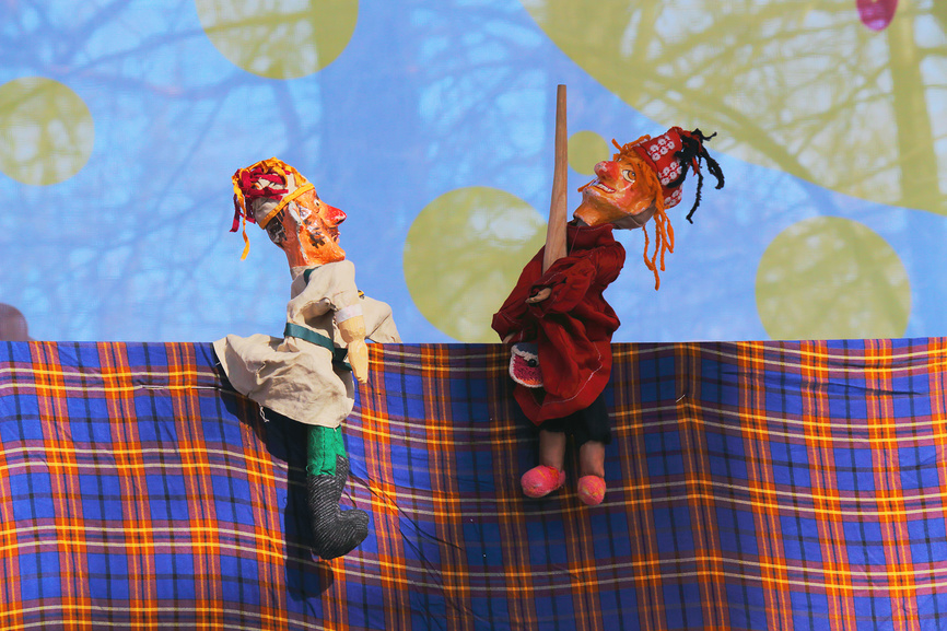 Представление народного коллектива на празднике масленицы, Санкт-Петербург