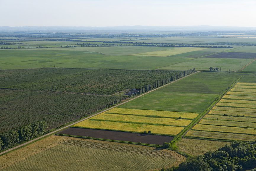 Вид на поля Краснодарского края с высоты птичьего полета