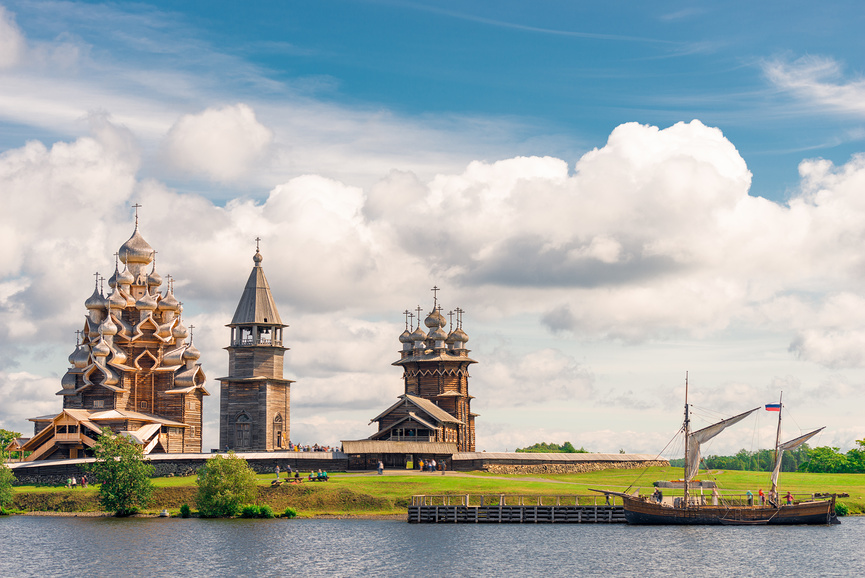 Церковь Преображения Господня на острове Кижи