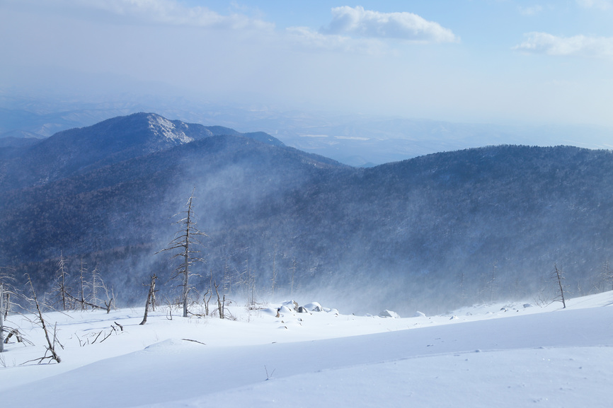 Снежная метель в горах , г. Фалаза (Литовка), Приморский край