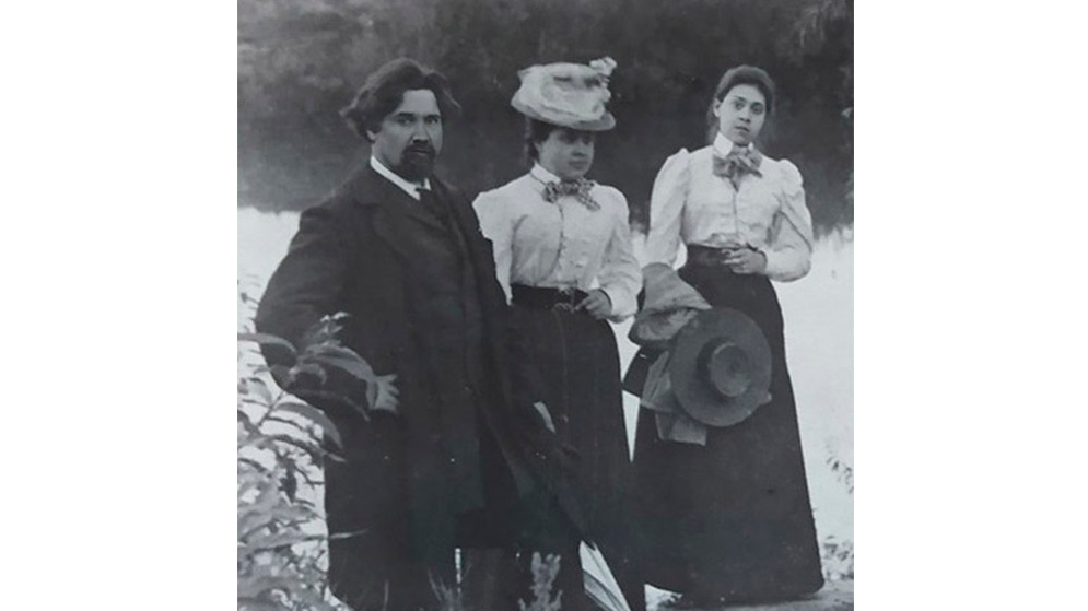 Суриков общее фото