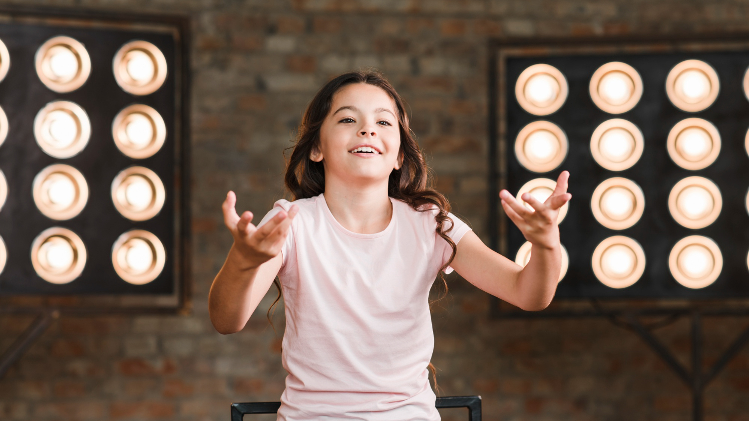 Как научиться писать стихи и почему это полезно: 7 упражнений для детей