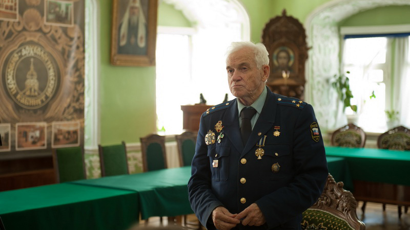 Полковник В.Петров