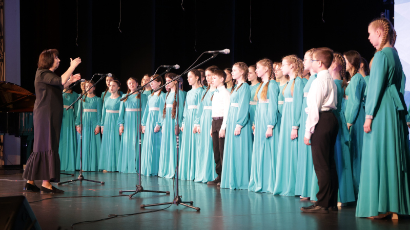 Выступление хора