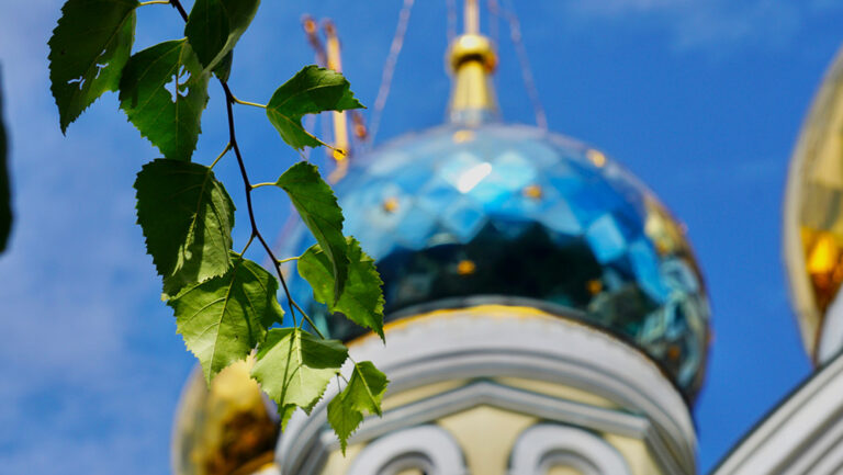 День Святой Троицы: интересные факты и сценарий праздника